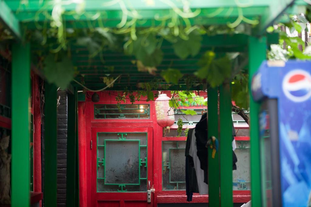 Sitting On The City Walls Courtyard House Hostel Beijing Bagian luar foto