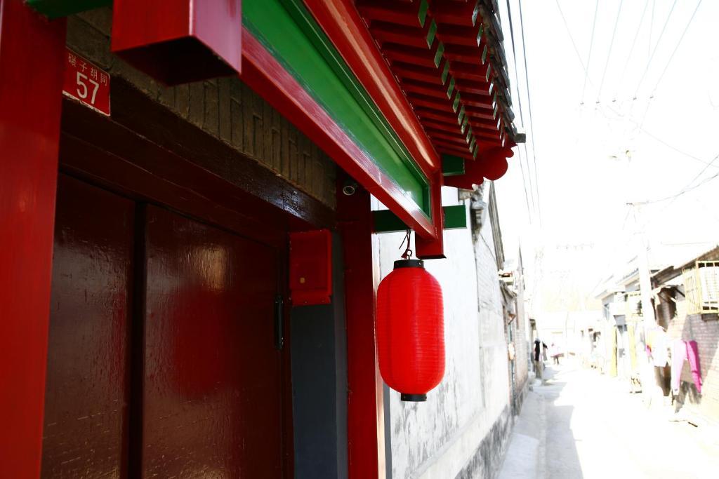 Sitting On The City Walls Courtyard House Hostel Beijing Bagian luar foto